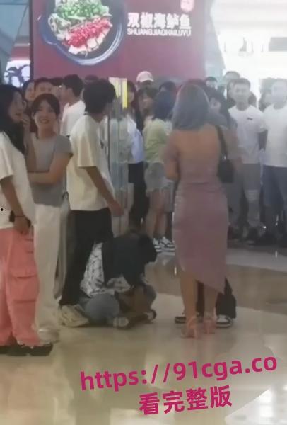 黑龙江哈尔滨哈西万达，偷拍狂被抓住，又是哪个博主要断更了！-3