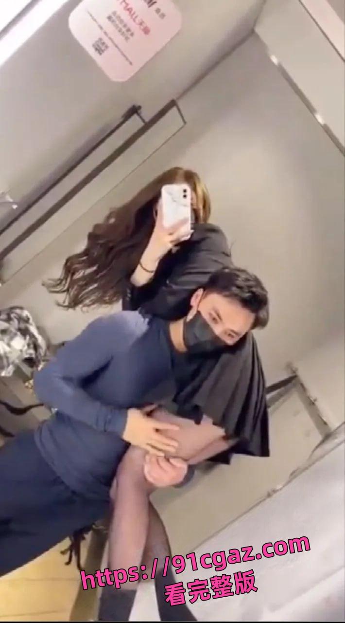 富婆群求肌肉猛男!每月花重金求欢,手测鸡巴长度,不够长的直接Pass!-3