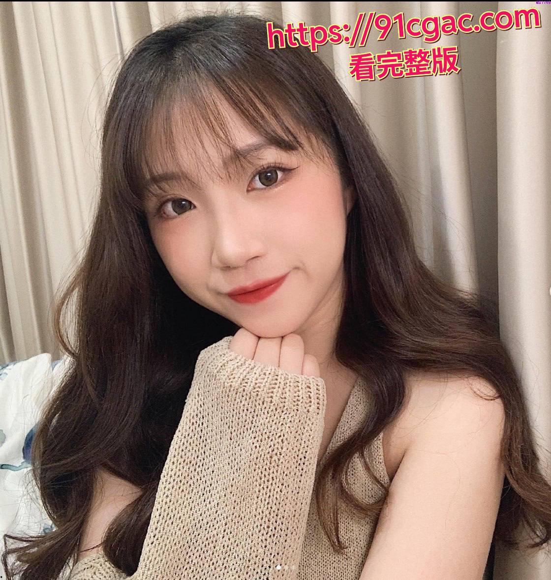 调教大神ICICIS新作 黑丝淫修女开裆诱惑 怼脸口交 后入翘臀淫语调教！-2