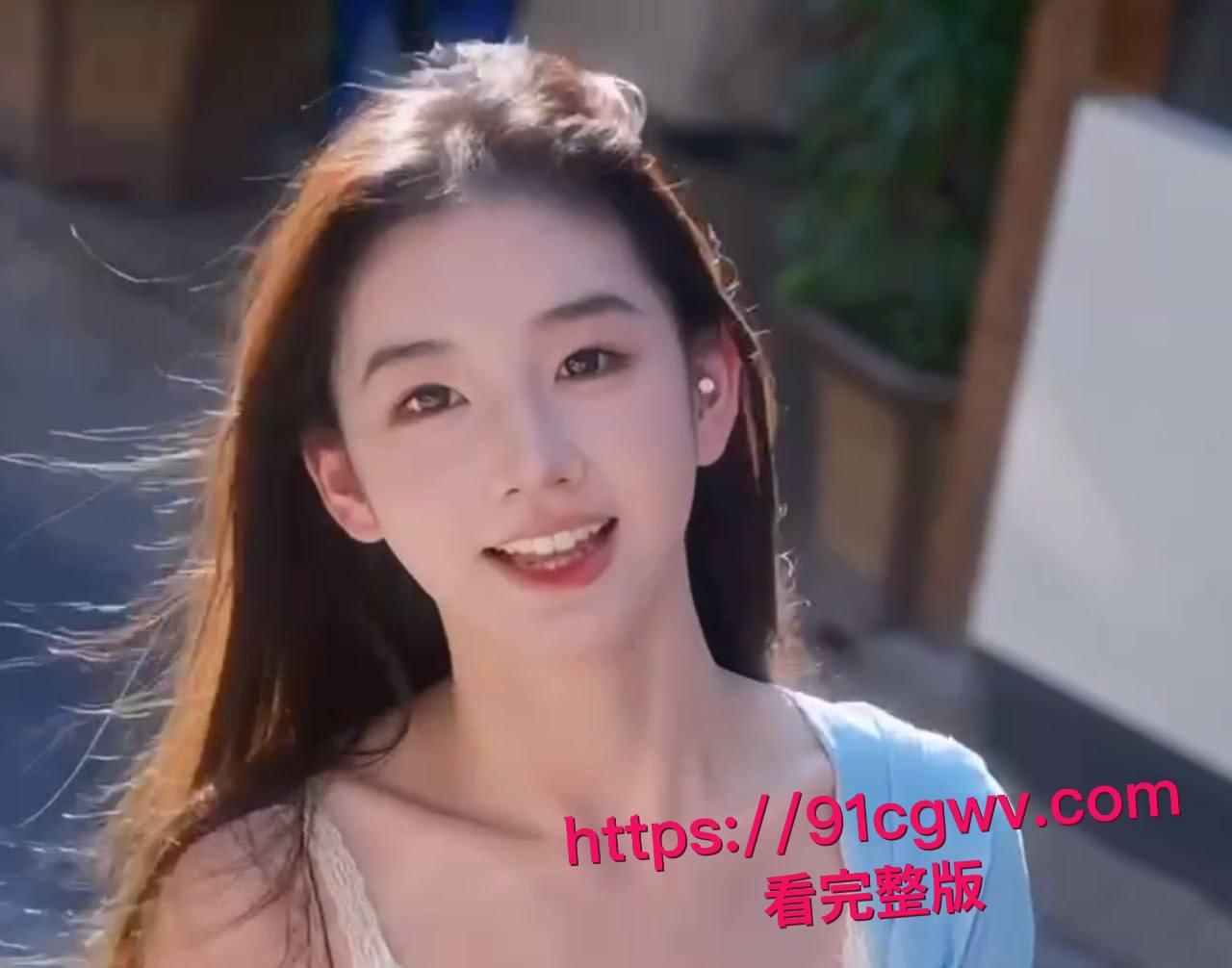 长春南关霓虹夜色下探探野花赵彤酒店狂欢，纹身大腿翘起爆插，大红蜡烛肚皮摆拍，视频尺度拉满！-7