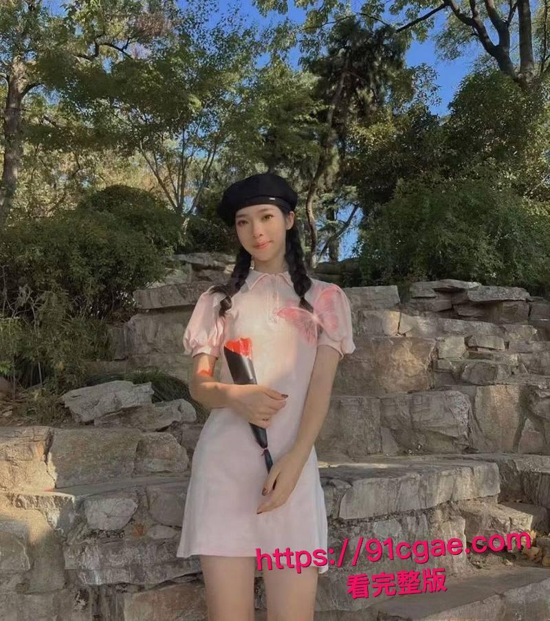 吉林舞蹈学院程念双练功房被学长扯破黑丝狂操 传统体位转后入 抠穴潮喷浪叫不断！-9