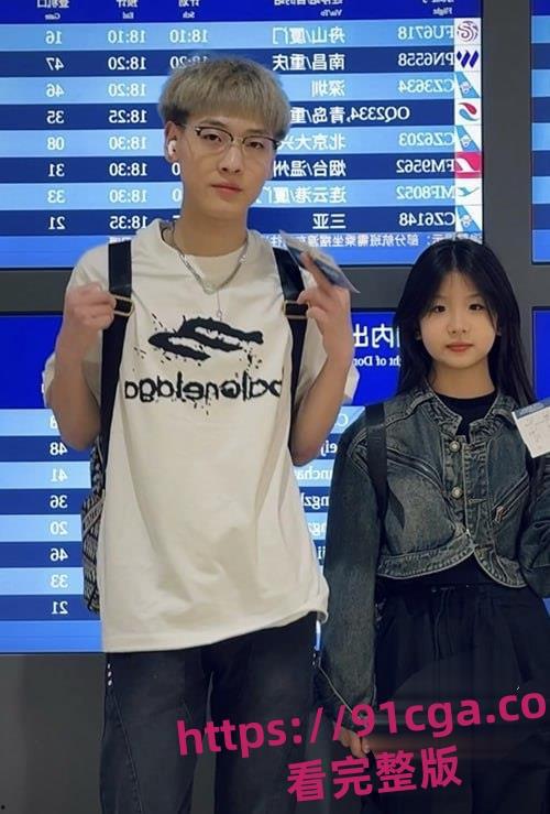 快手网红精神小伙「白菜」遭遇暴打黑历史曝光!酒店内群殴引发热议!-4