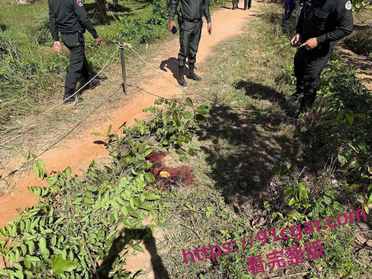 柬埔寨磅湛省灭门惨案 吸毒男子争吵纵火砍人 9死包括5岁女童全家无一生还-2