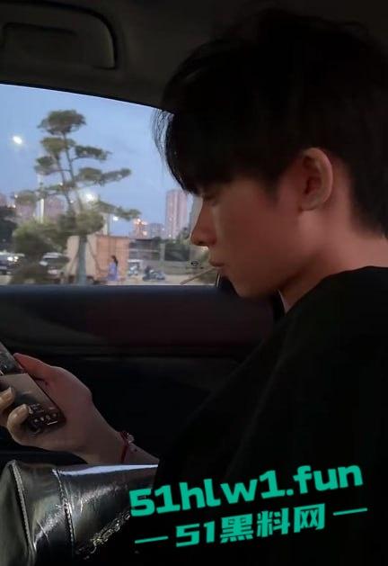 抖音85w粉萝莉女网红【疯狂星cheese】单身纯爱人设遭粉丝揭穿，私下约会男网红怀孕流产性爱视频被曝。-4