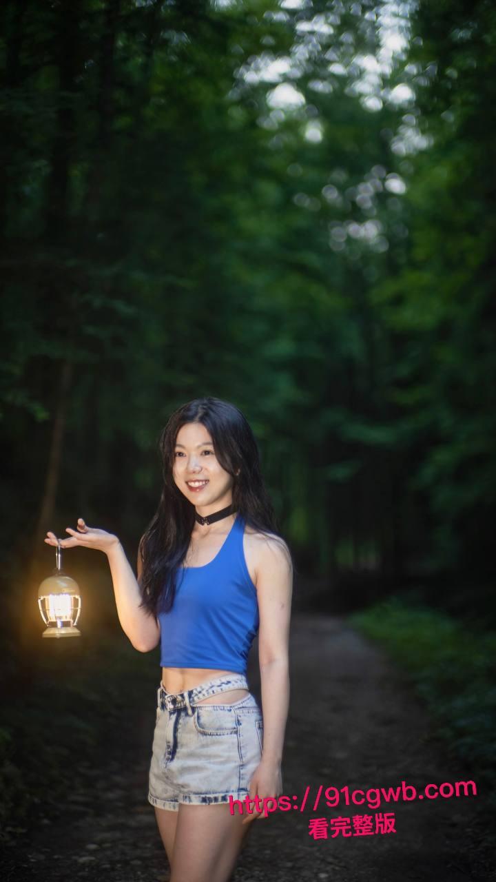 中国美术学院清纯学妹苏雨桐不雅视频流出：在男友调教下变身骚货，黑丝足交口爆后入狂干嫩穴高潮喷汁-5