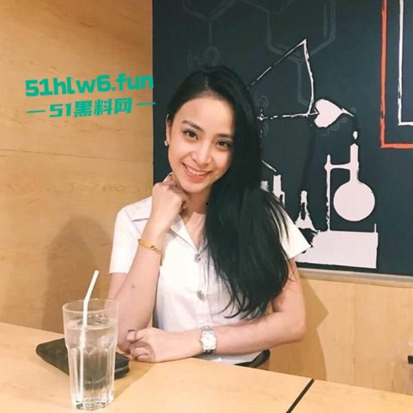 泰国华裔选美小姐【Panisara】顶级身材性感模特，为了钱下海大尺度私拍视频流出！-2