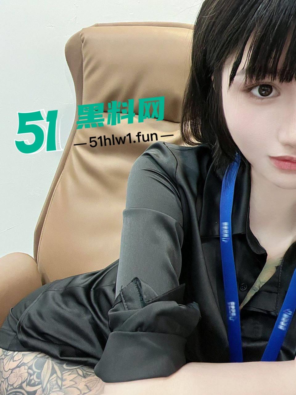 符文战士的尤物你会喜欢吗，全身纹身的社会小妞不同的风味被压着爆操满足你的性幻想。-4