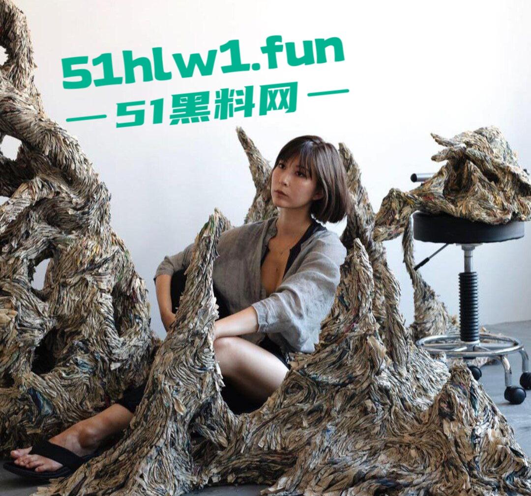 18岁华裔名流之女【王佳怡】下海拍片！为报复高盛副总裁父亲，加入重口味工作室，影片失控流出！-1