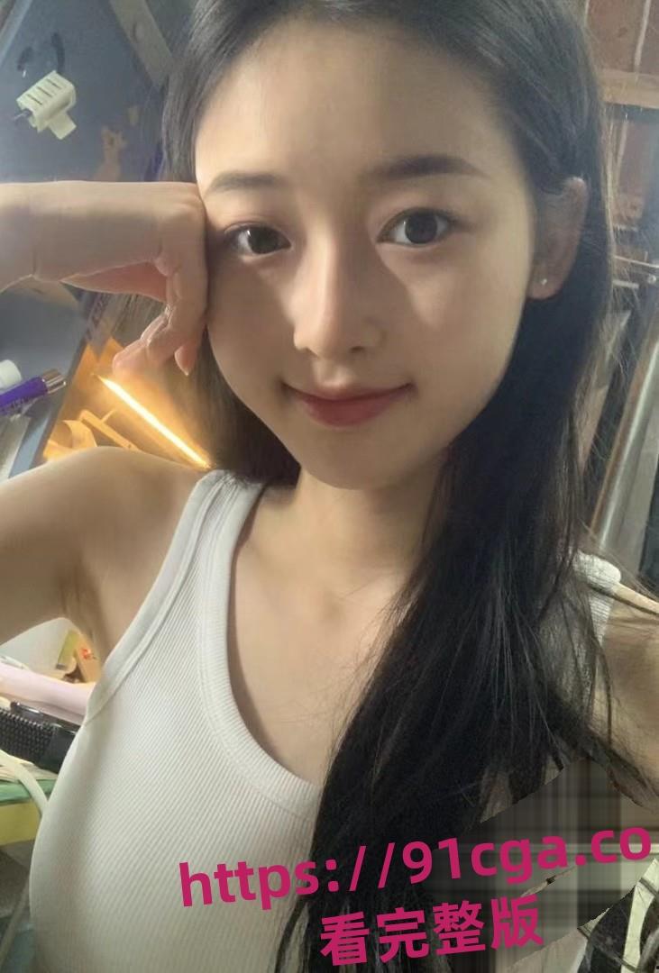 南京艺术学院清纯女大学生『赵思燕』沦为金主玩物！3P调教视频流出！-2