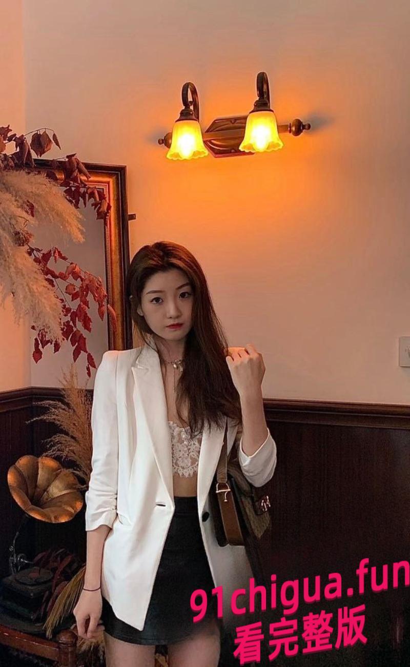 深圳人民医院护士陈艾欣 白衣天使深夜约会私密流出！-1