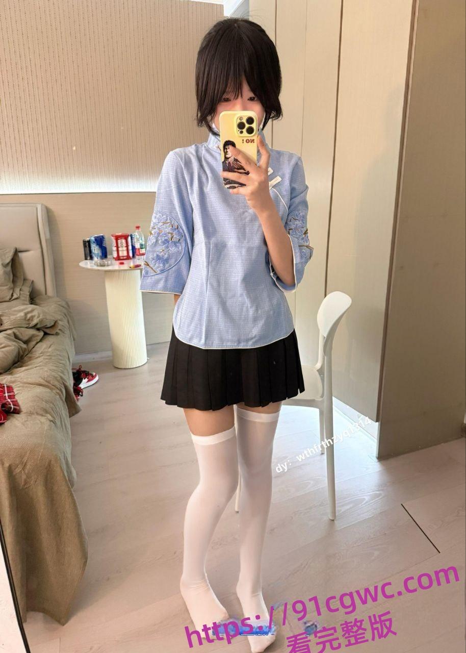 抖音网红毒妇为了钱选择下海，直播时是甜美女神，私下却是个发情母狗-6