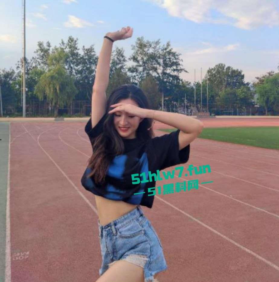 炸裂！大成佛山律所秘书【黄晓蕾】色诱主任上位，引发合伙人不满办公室大打出手。-6