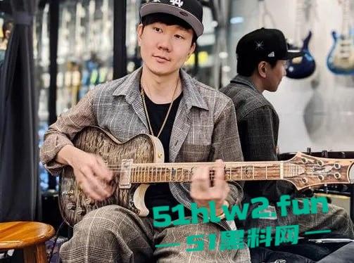 林俊杰彻底沦陷？新女友【Annalisa】擦边照疯传擦边起家，丝袜露肉揽客，富二代都玩过的外围女拿下天王！-9