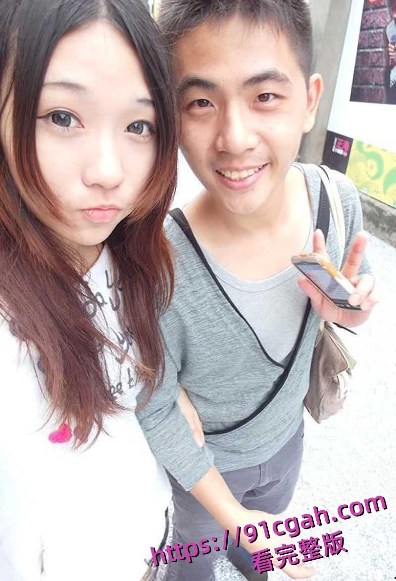 超美人妻背着老公偷情纹身小伙 出轨视频惨遭曝光 淫骚舔屌无套骑乘 全程露脸骚劲十足！-1