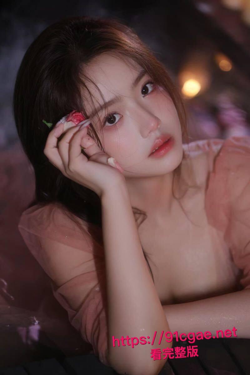 顶级回归！高端外围天花板悠悠复出，白丝腿环被主任暴力颠勺，沙发狂操攻速拉满直接干到飞起！-10