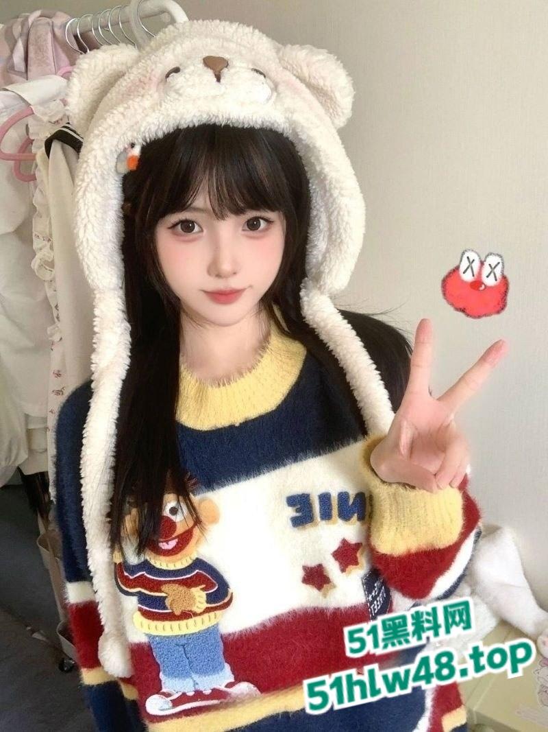 广西柳州卖水阿表勾搭学生妹，清纯可人年龄小颜值高，网上大肆炫耀自己的战绩。-2