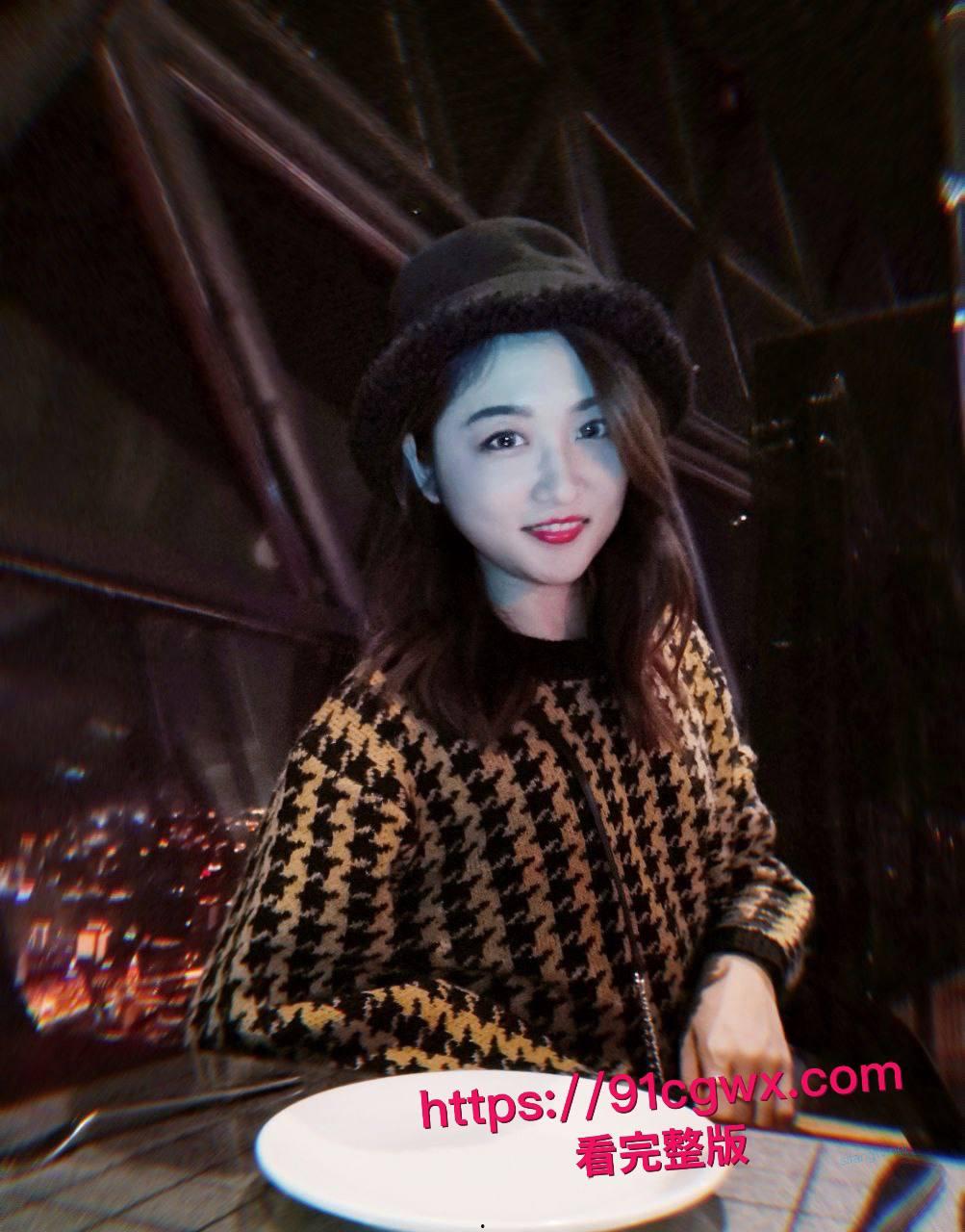 深受av影响，抖音网红 小张不在家 决定自拍一部av献给大家！-17